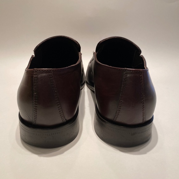 JOHNSTON & MURPHY | Venetian Slip-on Loafer main image 3